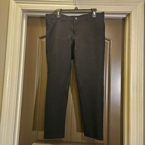 Ava Viv Women's Black Mid-Rise Comfort Waist Stretch Ankle Pants, Size 16W.